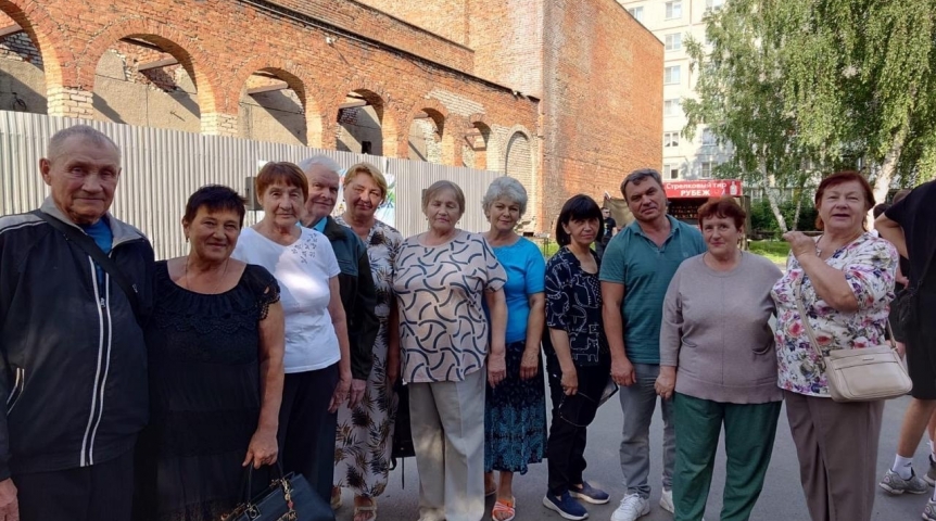 В Октябрьском округе прошла череда дворовых мероприятий