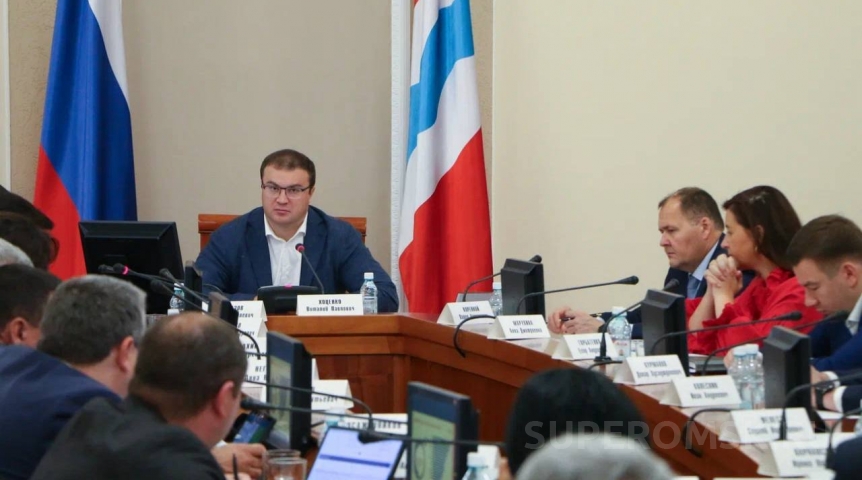 Омский губернатор Хоценко сделал заявление по Дню области и Дню города