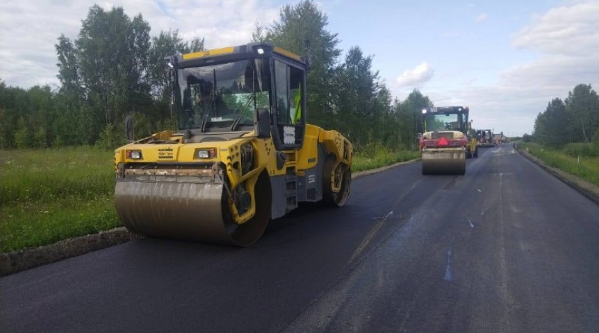 Виталий Хоценко озвучил прогресс по ремонту трассы в Седельниковском районе Омской области