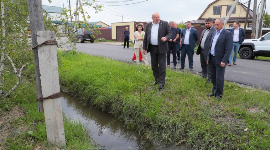Мэр Шелест отреагировал на обращения омичей из Немецкого поселка