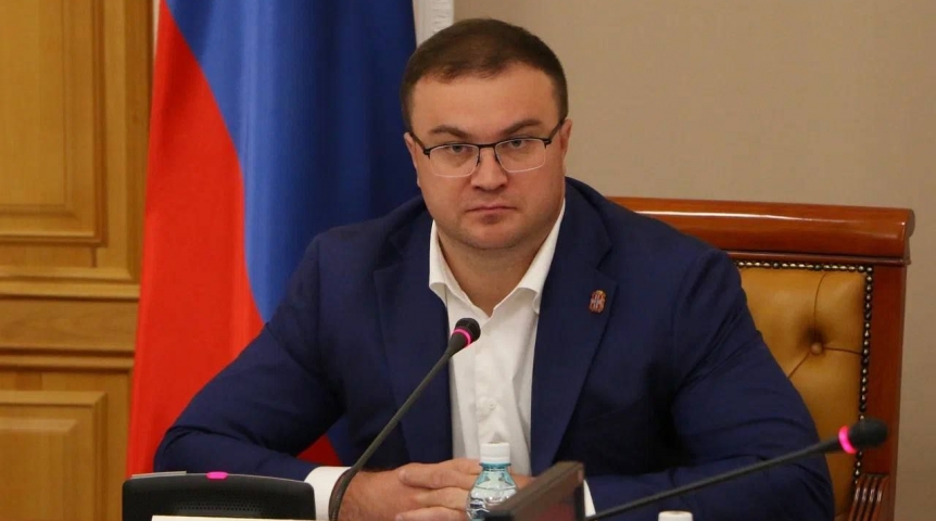 Омский губернатор Хоценко провел заседание рабочей группы по обновлению набережной Иртыша