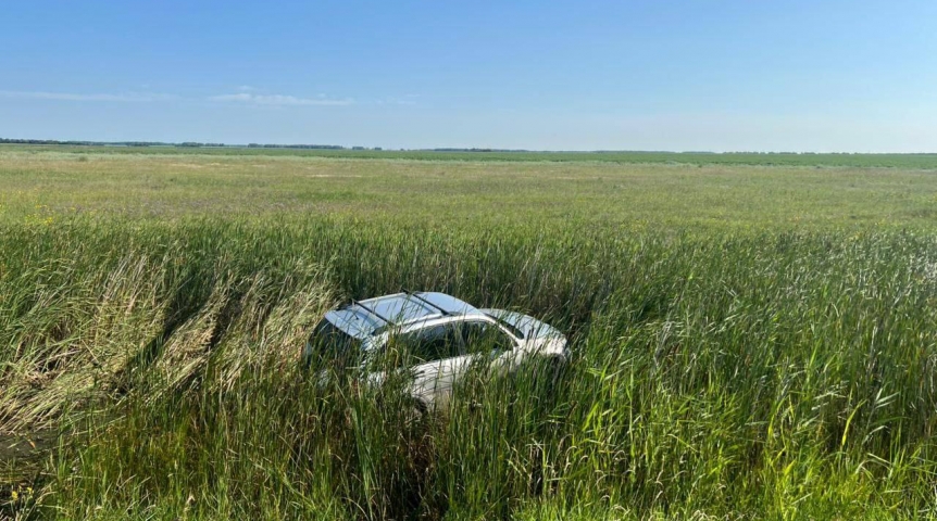 В Омской области нашли автомобиль с трупом водителя