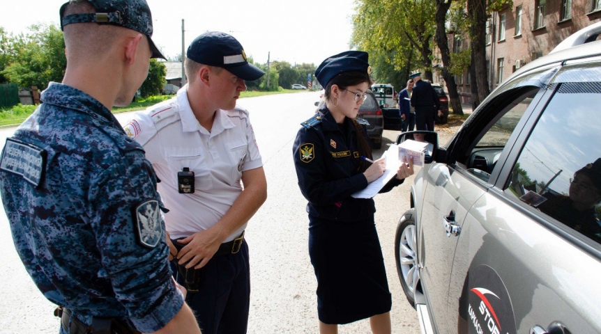 Омские приставы устроили массовую облаву на машины должников