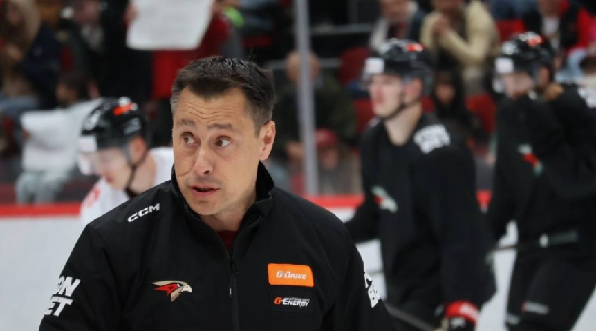 Тренер «Авангарда» Ги Буше высказался о причинах ухода Ткачева и Буше из команды