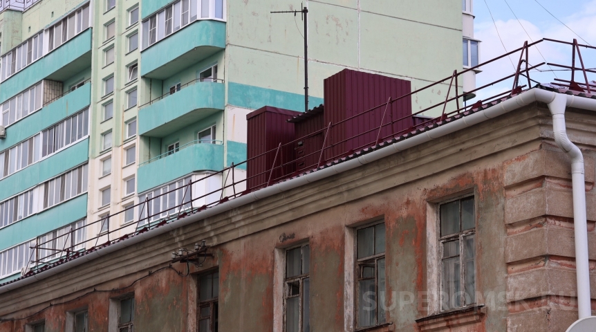 Квартиры более тысячи омичей признали аварийными