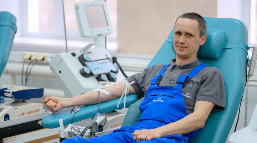 Волонтеры АО «Транснефть – Западная Сибирь» сдали 26 литров крови