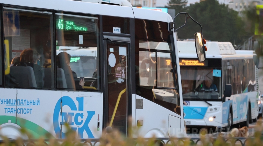 Новые омские автобусы уже ремонтируют за почти 25 миллионов рублей