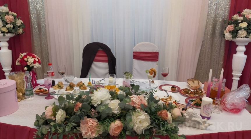 У иностранца «отсудили» жену из-за переезда в Омск