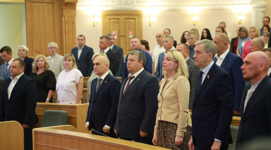 Лучшие строители Омской области получили государственные награды