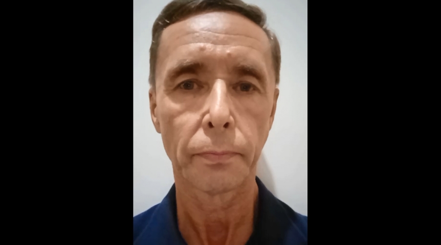 Отец погибшего в США омича обратился к Трампу по видео