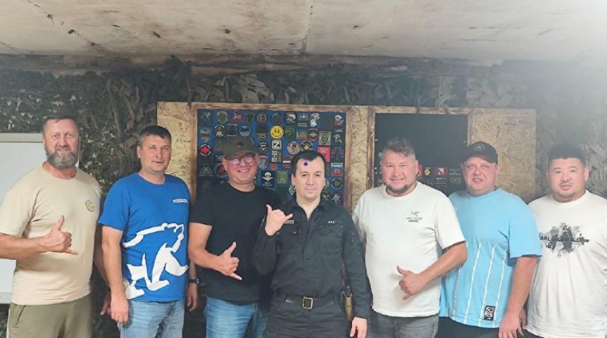 Депутаты Омского горсовета отправились с гуманитарным грузом в зону СВО