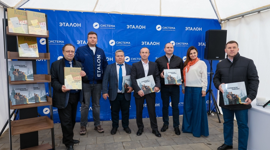 В Омске открылась профориентационная неделя для молодежи