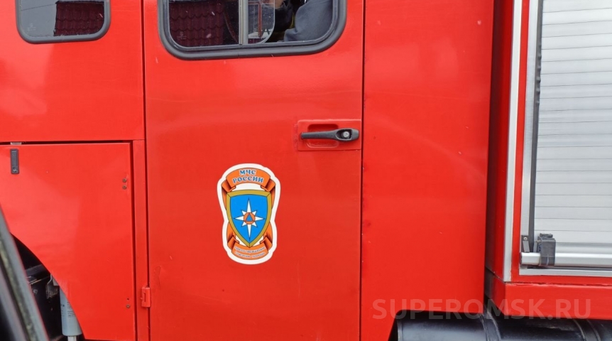 Тревога в омской школе: почему 70 человек срочно покинули здание?