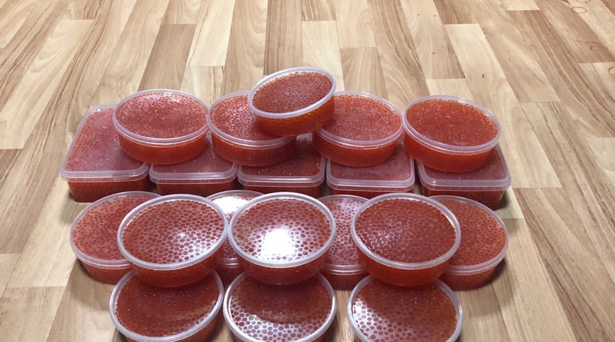 Деликатес из Омской области не пустили в Казахстан