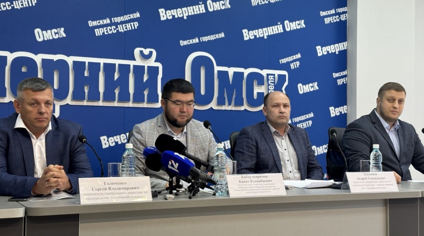 В мэрии озвучили готовность домов и соцобъектов Омска к приему тепла