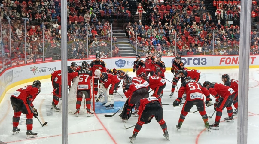 В омский «Авангард» вслед за Хмелевски прочат еще одного новичка