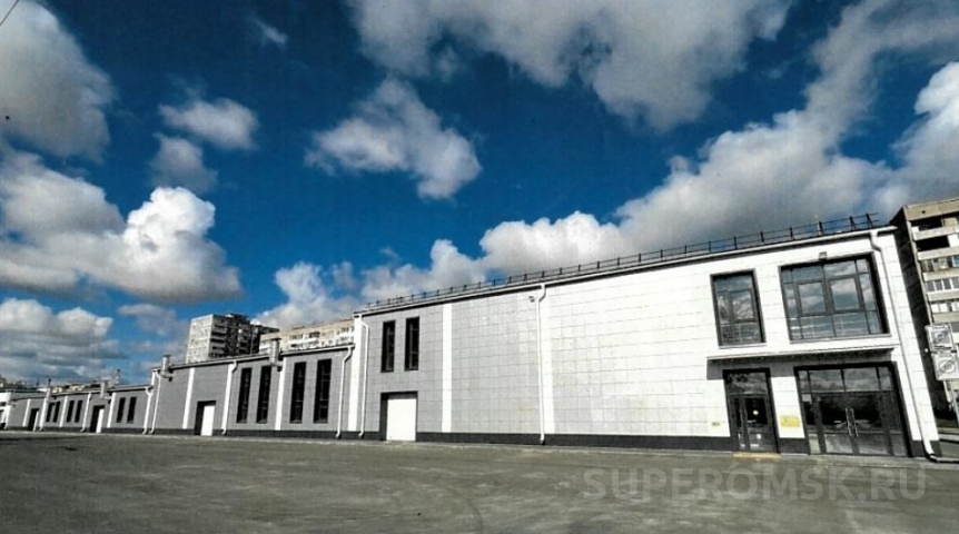 На Левобережье Омска построили двухэтажную стоянку для автомобилей