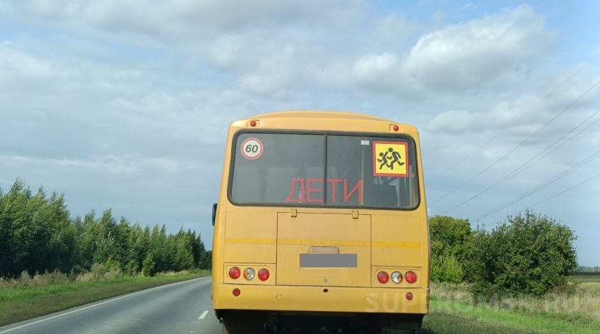 Происшествия в Омске Школьный автобус попал в ДТП в Омске