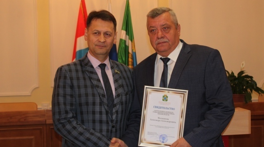 В Омской области глава района вступил в должность на третий срок