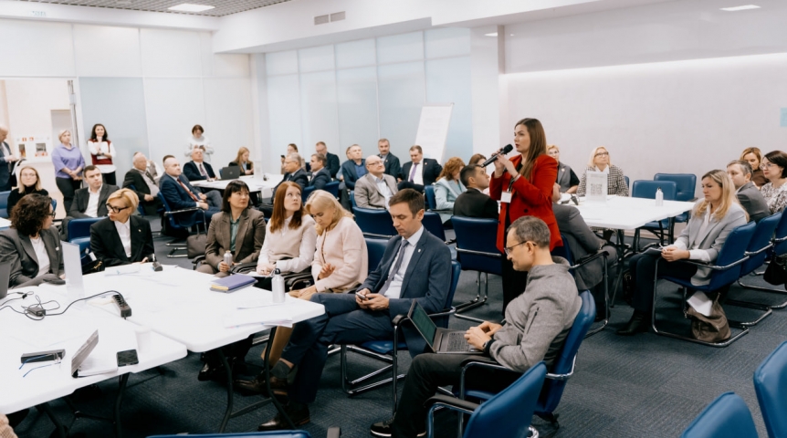 В Омске определили ключевые направления для устойчивого развития региона