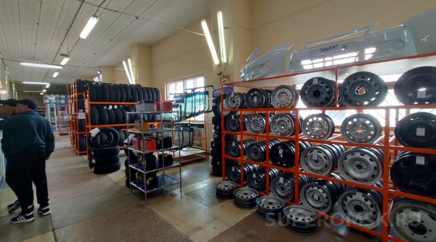 Омичам сообщили, когда менять резину на зимнюю