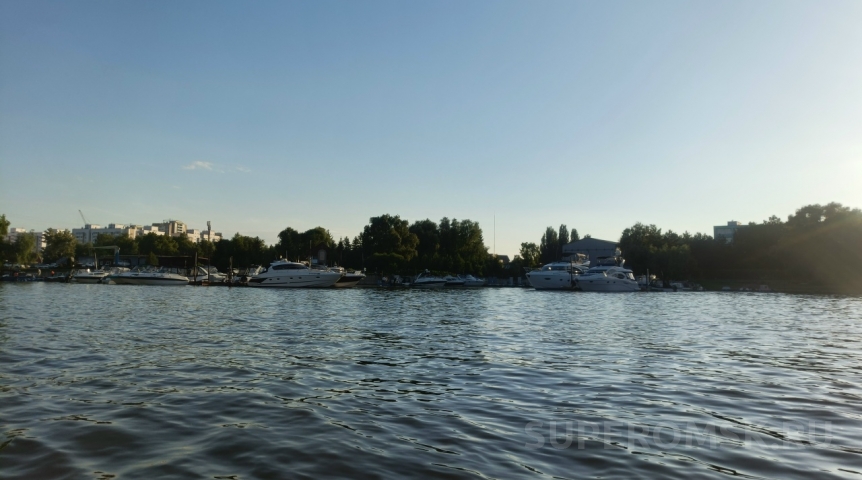 В Омске «Пиратский остров» у парка Победы продают под отель