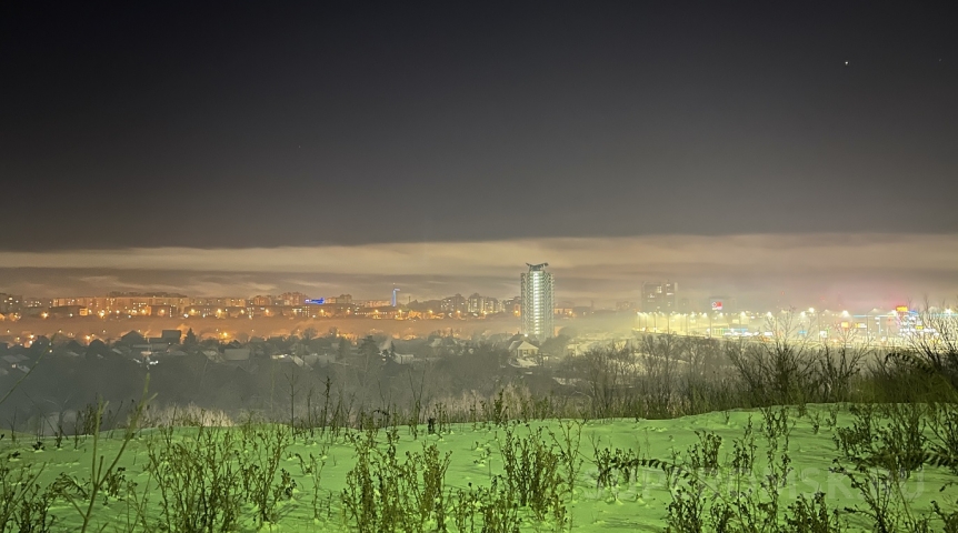 В Омске нашли почти двукратное превышение вещества, раздражающего глаза