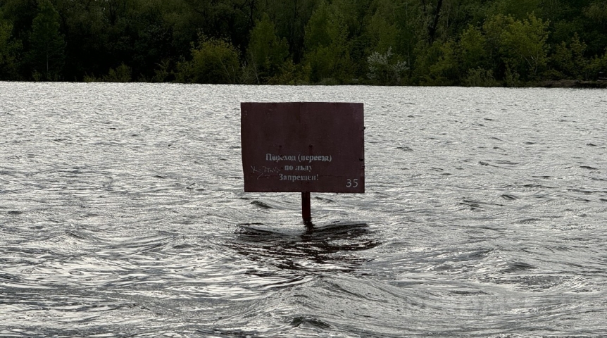 В Омске начались рейды из-за выхода людей на лед