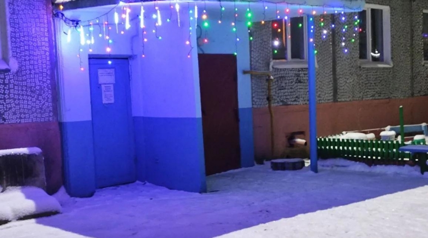 В Омске соревнуются за новогоднее оформление двора