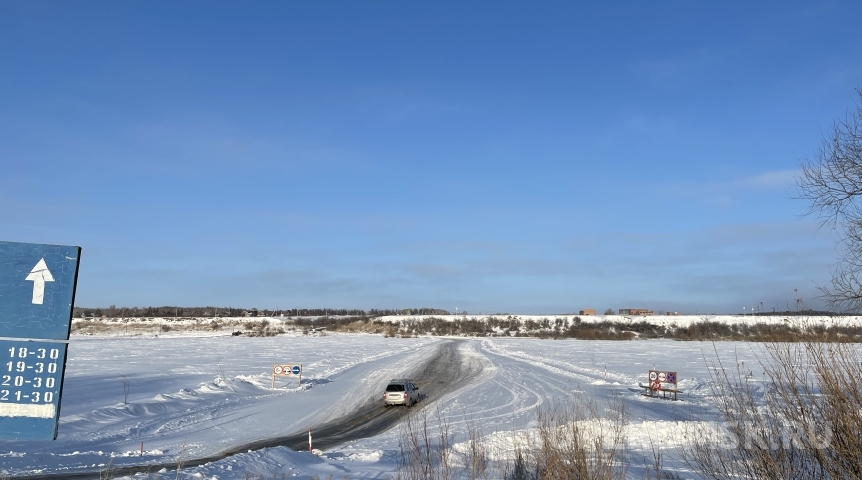 В Омской области открылась первая ледовая переправа