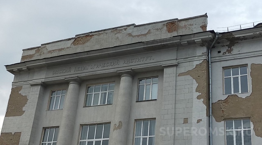 Историческому зданию в центре Омска одобрили проект капитального ремонта