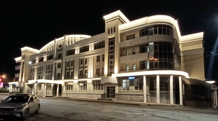 В центре Омска спустя 20 лет достроили гостиницу