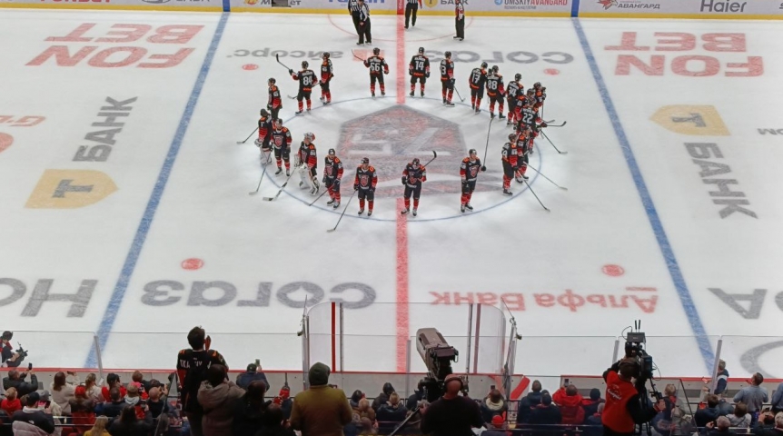 Омский «Авангард» резко изменил игру с «Сочи» и выиграл