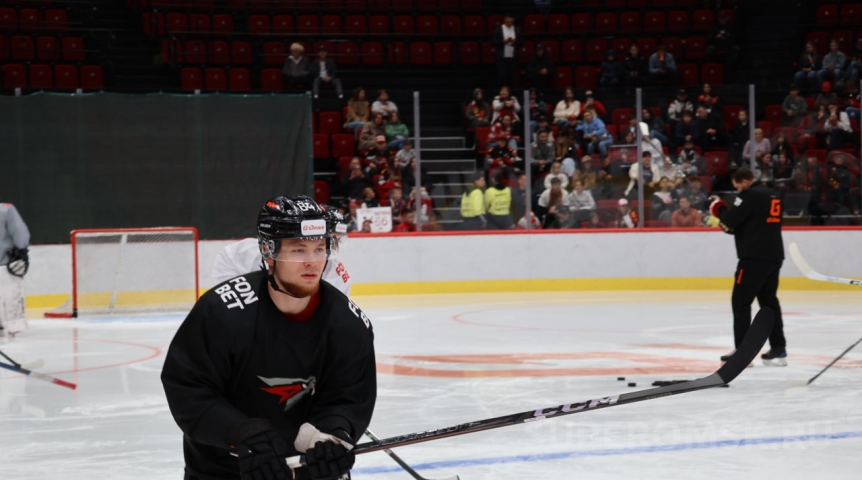 Стало известно о травме защитника омского «Авангарда»