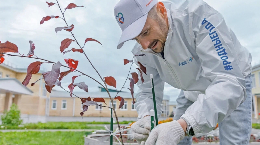 Успешные инициативы омских волонтеров вошли в сборник лучших добровольческих идей