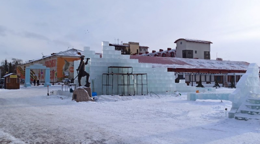 Названы сроки готовности горки в Омской крепости