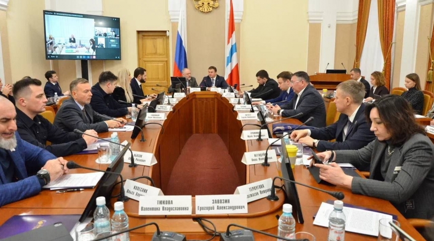 Губернатор Хоценко провел оргкомитет по мероприятиям «Культурной столицы» в Омске