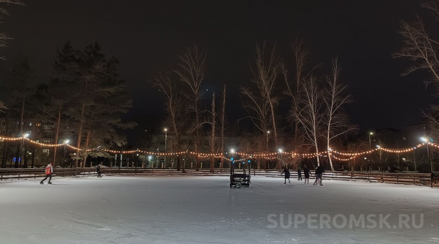На новогодних праздниках в Омске запретят алкоголь и энергетики