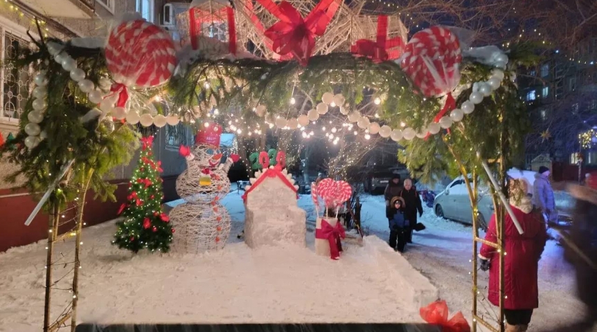 В Чкаловском поселке Омска появился двор-конкурент «Зимнему Любинскому»