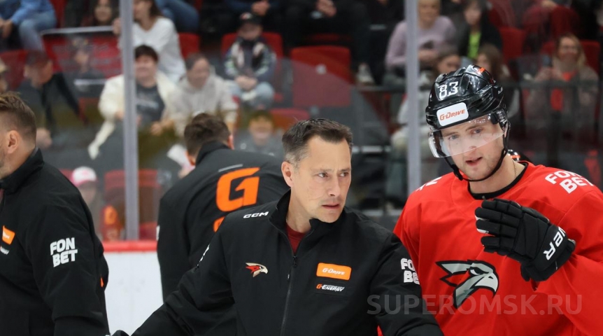«Выбыл на длительный срок»: в омском «Авангарде» сделали заявление по травмированному игроку