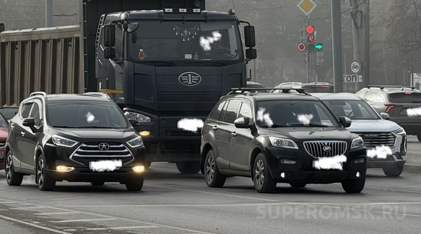 С омского дилера китайских авто отсудили 800 миллионов рублей