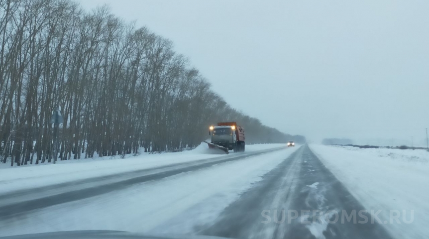 Сельчане трех омских райцентров выиграли спецтехнику