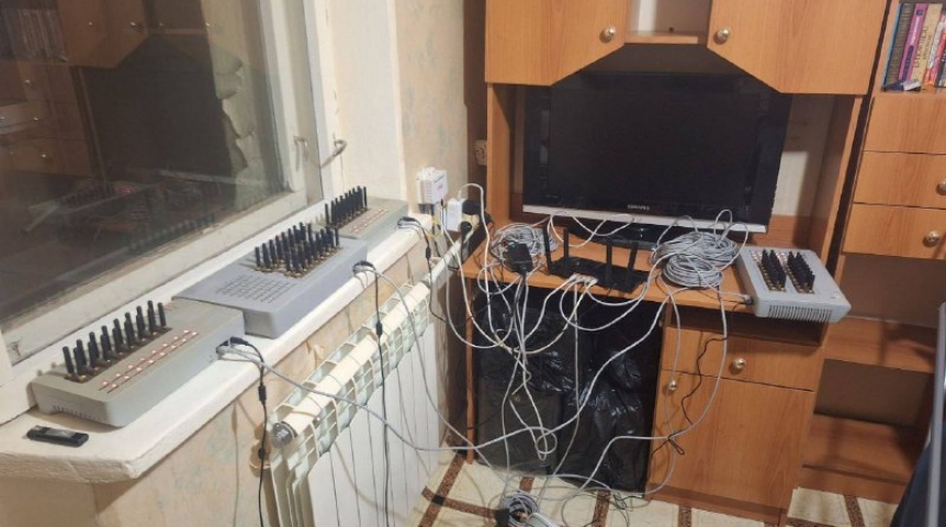 В Омске накрыли шлюз дистанционных мошенников