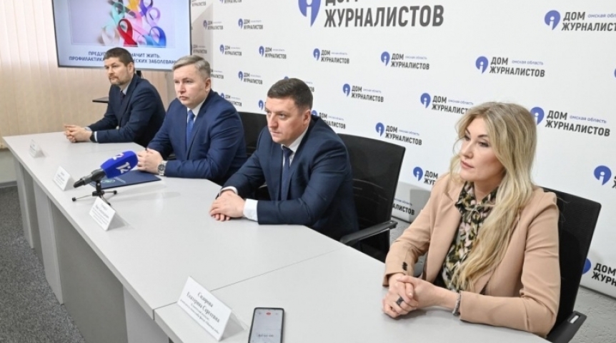 Онкологи назвали самые частые виды рака у омичей