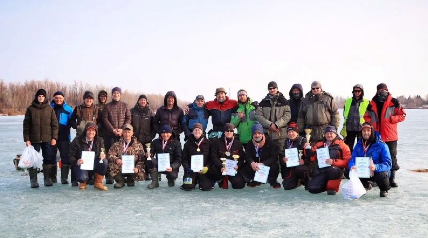 Лидеры по ловле на мормышку названы в Омской области