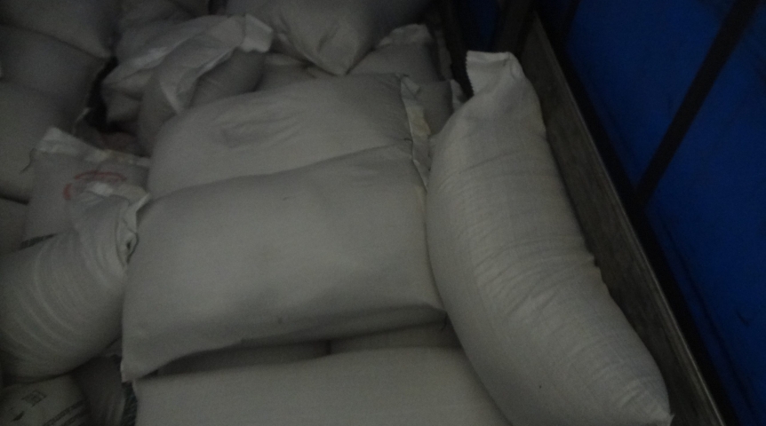 Из Омска в Казахстан не выпустили три тонны овса