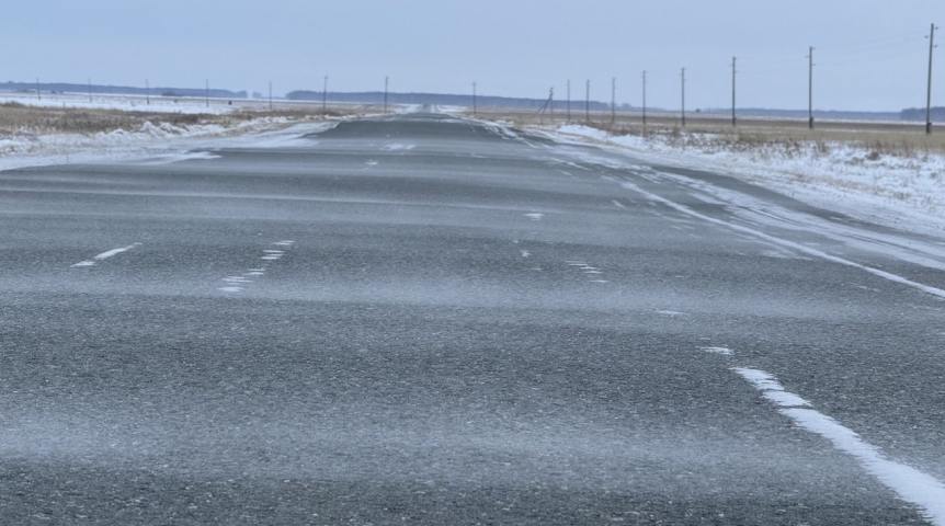 На омских дорогах ввели семичасовой запрет на движение