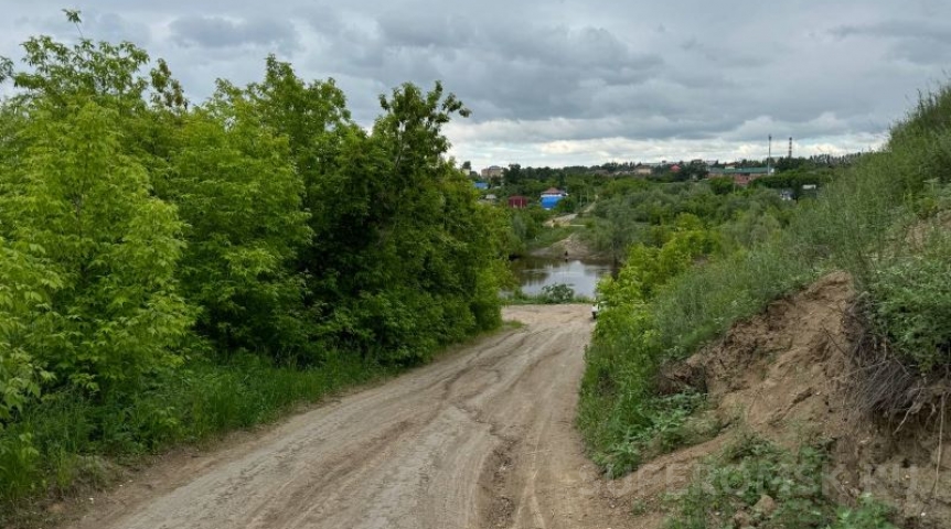 Строителям платного моста через Омь отписали омские дороги
