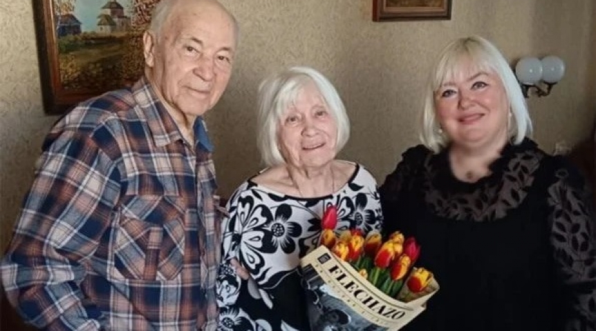 65 лет вместе: в Омске супруги-долгожители отметили юбилей