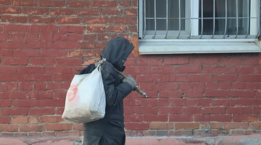 В Омске прошла ярмарка вакансий для бездомных